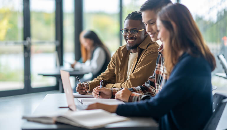 Article Christopher Newport University Pioneers Immersive AI for Arts & Humanities Image