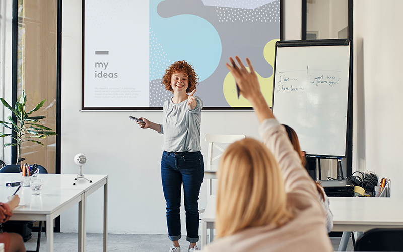 Blue mics provide freedom of movement Woman using Blue mics