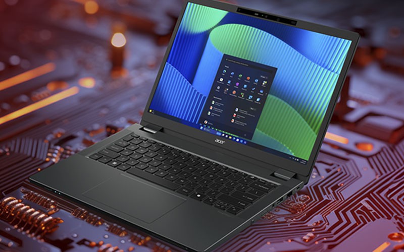 Acer laptop featuring chip